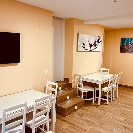 Apartamentos San Nicolas Logroño Exteriör bild
