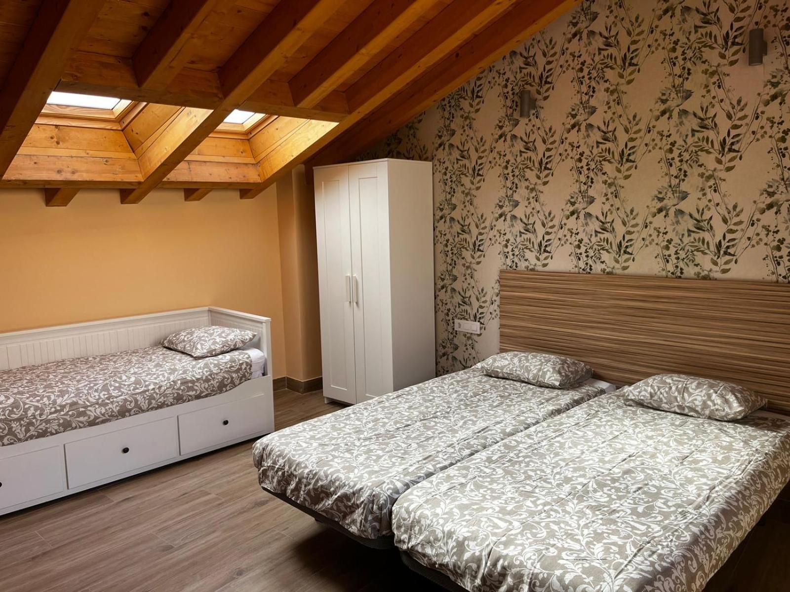 Apartamentos San Nicolas Logroño Exteriör bild