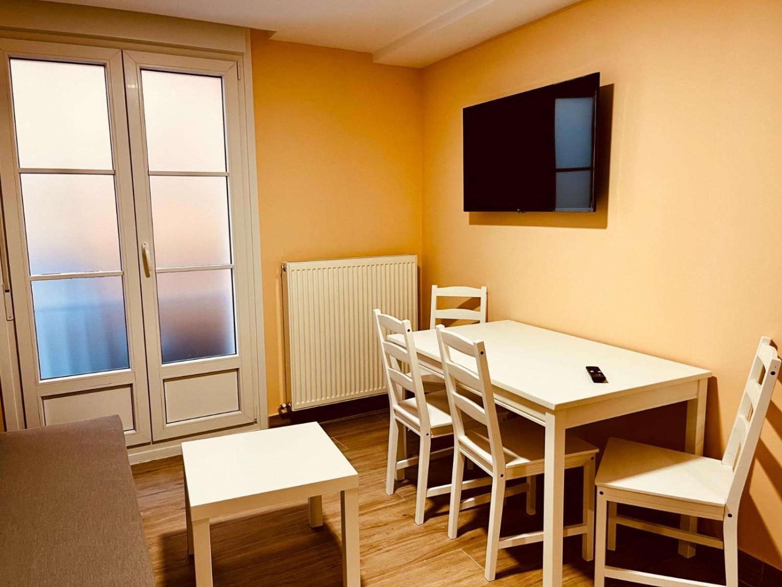 Apartamentos San Nicolas Logroño Exteriör bild