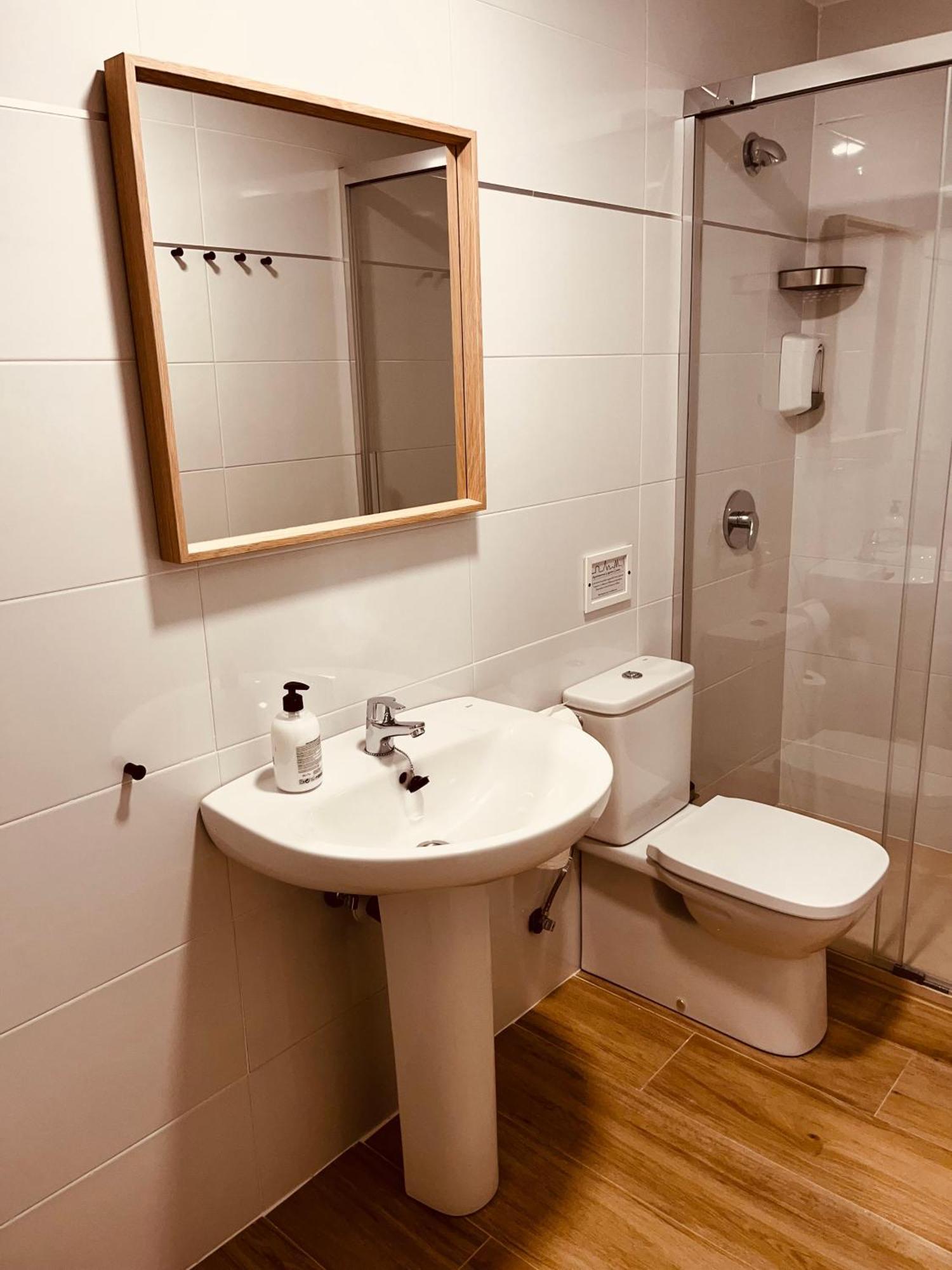 Apartamentos San Nicolas Logroño Exteriör bild