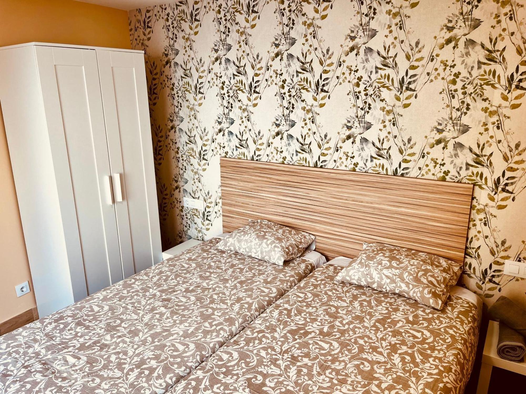 Apartamentos San Nicolas Logroño Exteriör bild